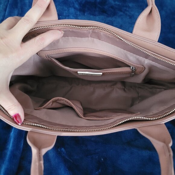 Miztique Handbag and Crossbody Tote - Picture 6 of 7